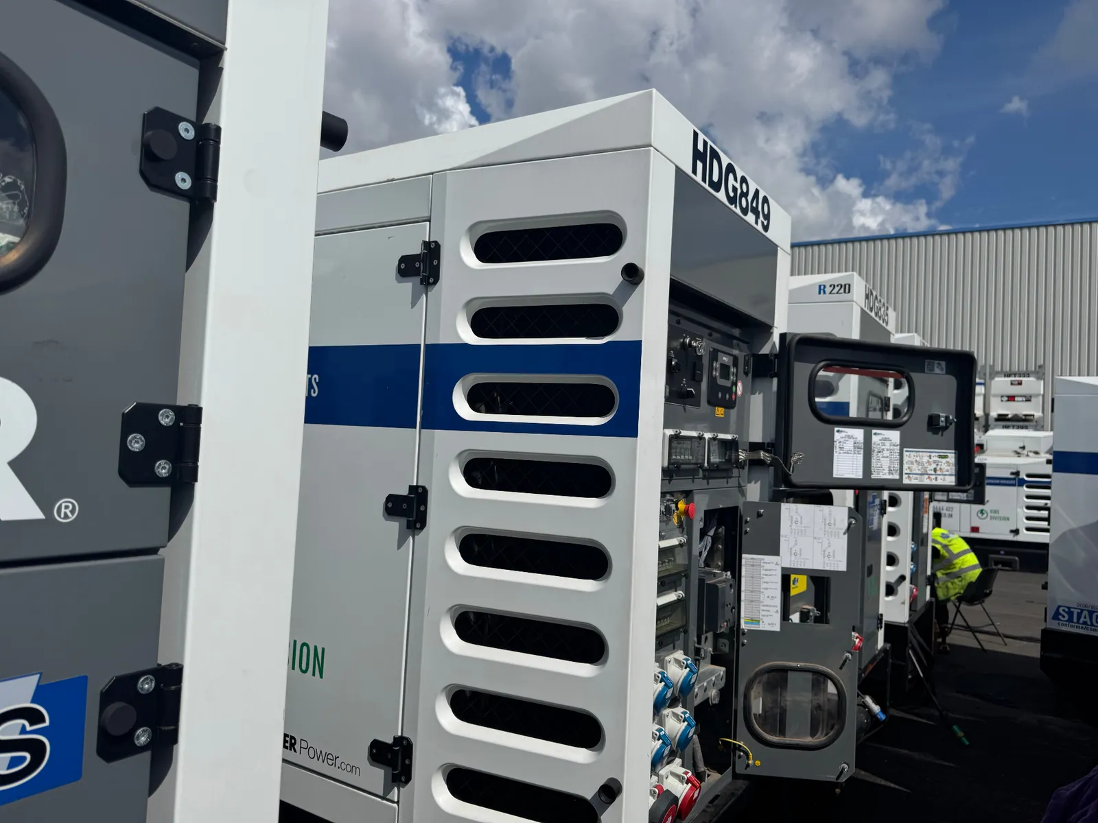Construction site broadband solutions