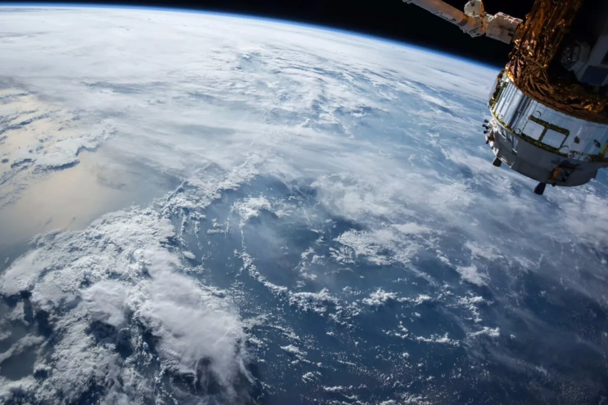 Satellite Internet vs Integra 4G/5G SD-WAN